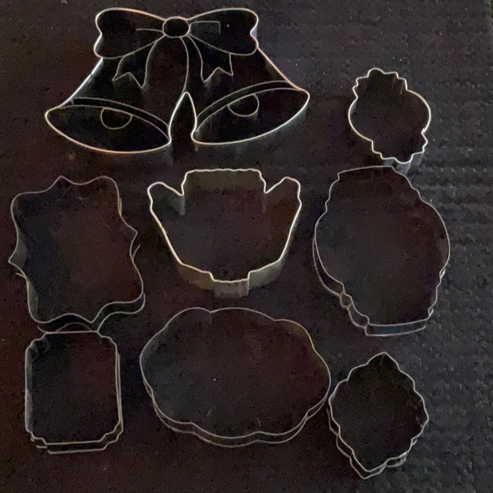 COOKIE CUTTERS
